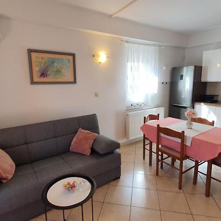 Apartment Nevenka Krk Town Dış mekan fotoğraf