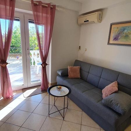 Apartment Nevenka Krk Town Dış mekan fotoğraf